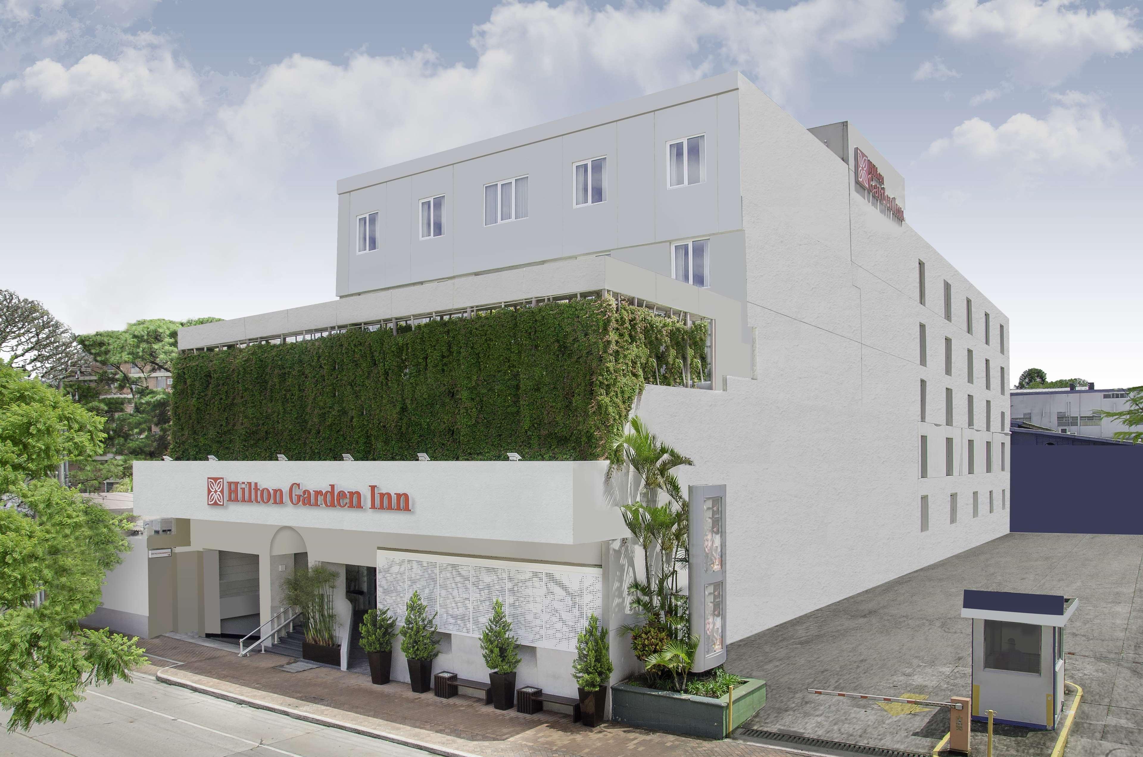 Hilton Garden Inn Guatemala City Exterior photo