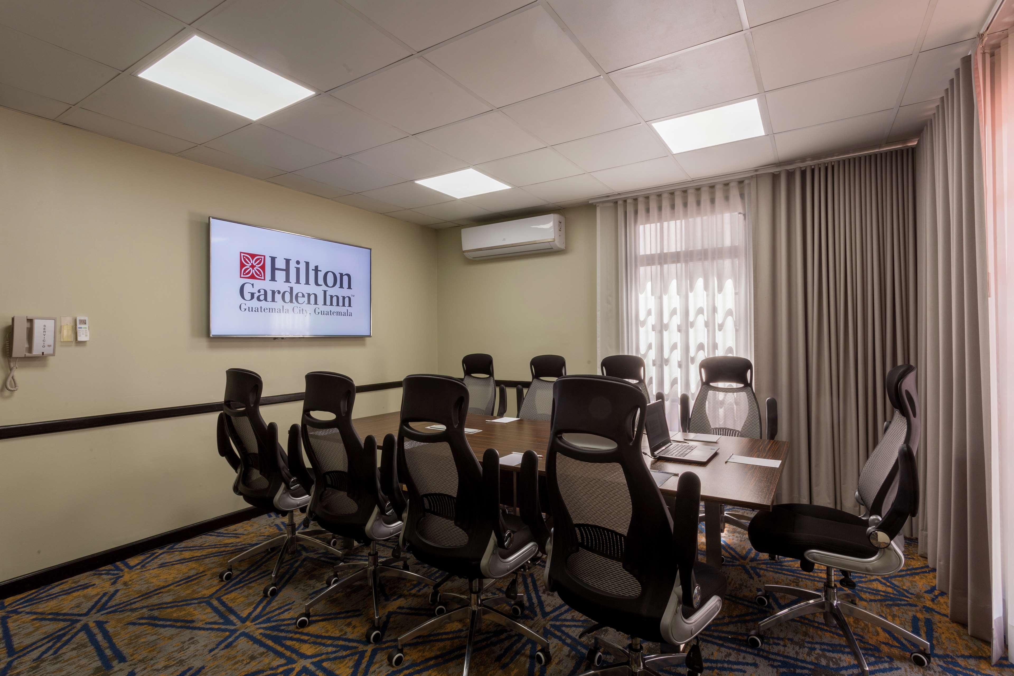 Hilton Garden Inn Guatemala City Exterior photo